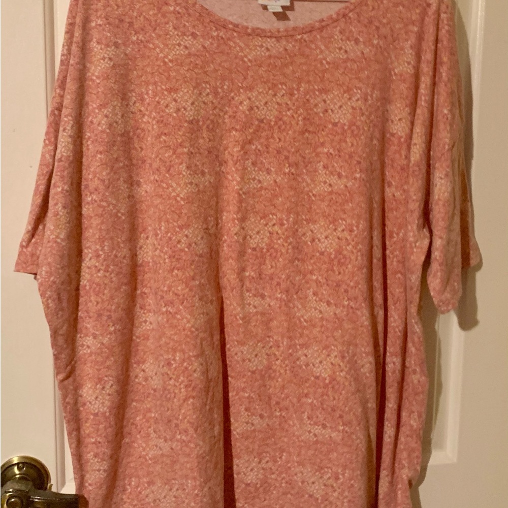 LuLaRoe Coral Short Sleeve Top